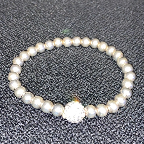 Bracelet - Picture 1 of 2